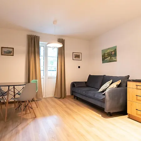 아파트 Viridi 카르파츠